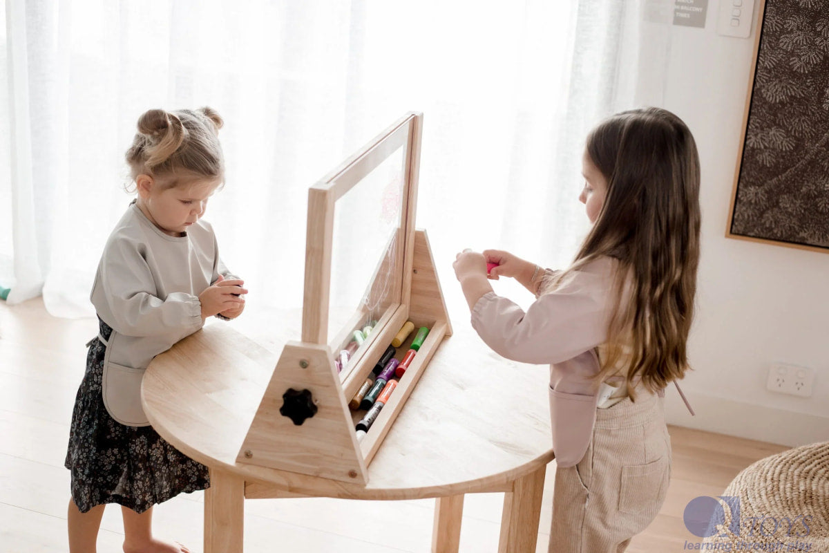 4-in-1 Kids Easel