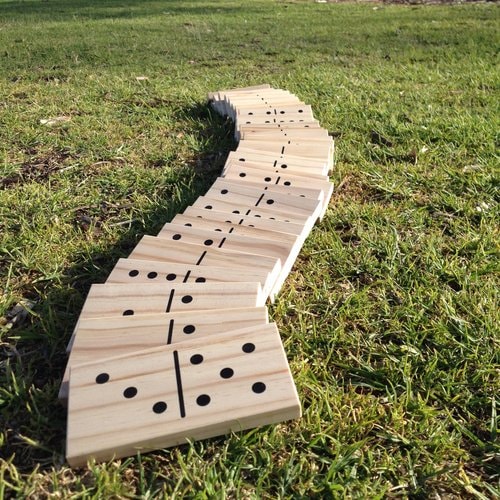 Outdoor 15cm Giant Dominoes Set