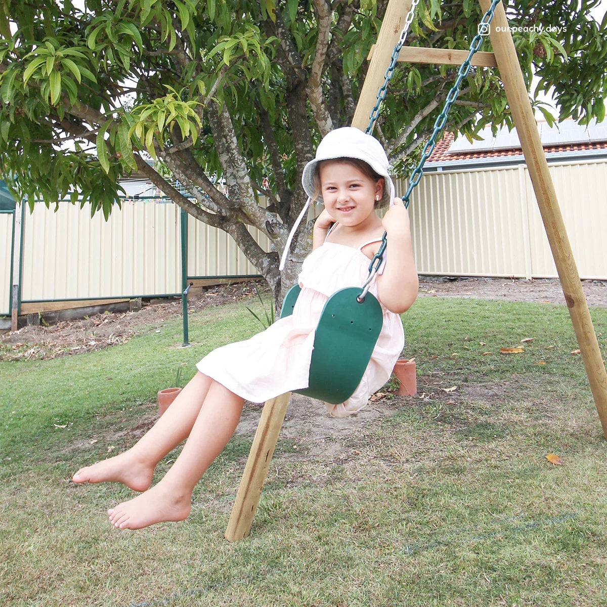 Amber Double Swing Set