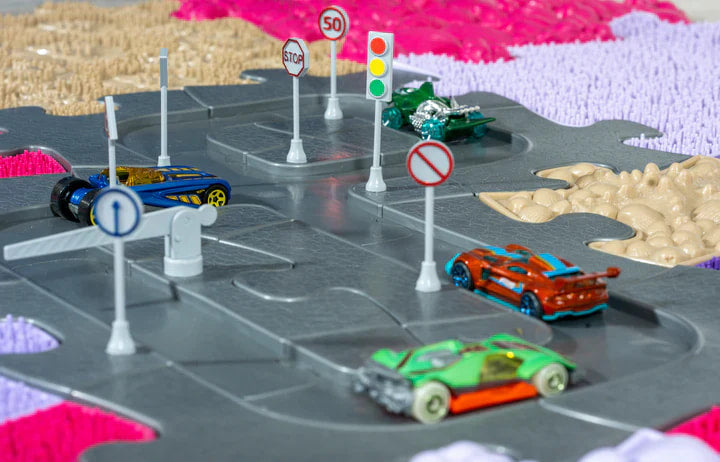 Muffik Magnetic Pretend Play Set