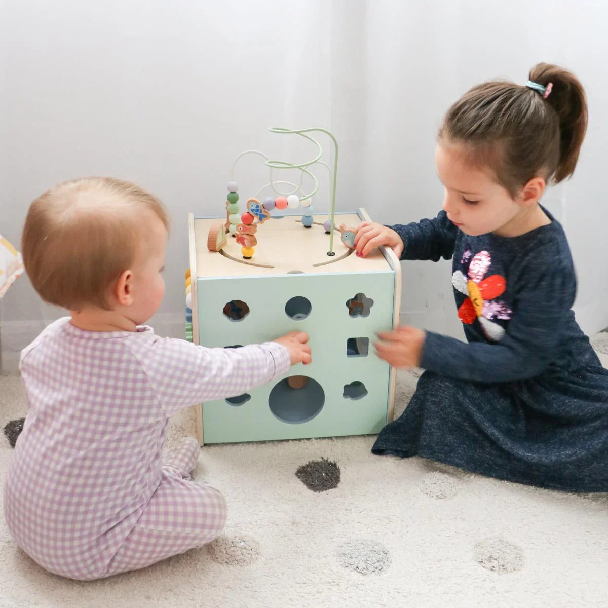 Moover Giant Activity Cube
