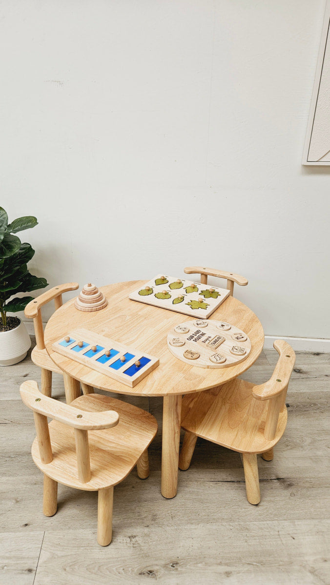 Round table and 4 chairs