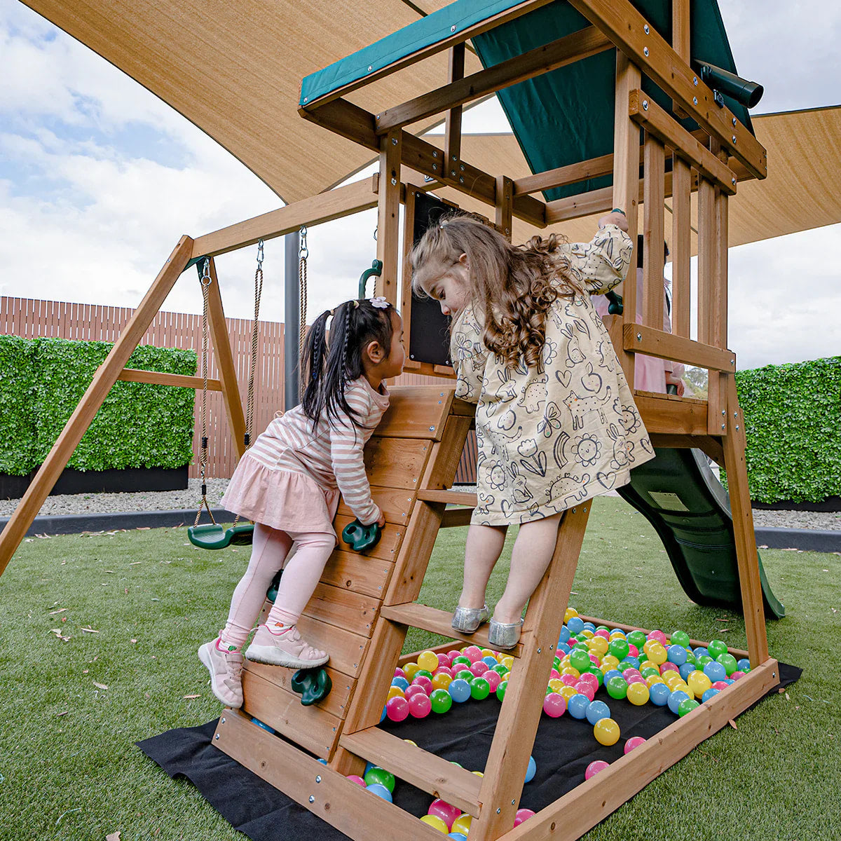 Lifespan Kids Greenvale Play Centre & Swing Set