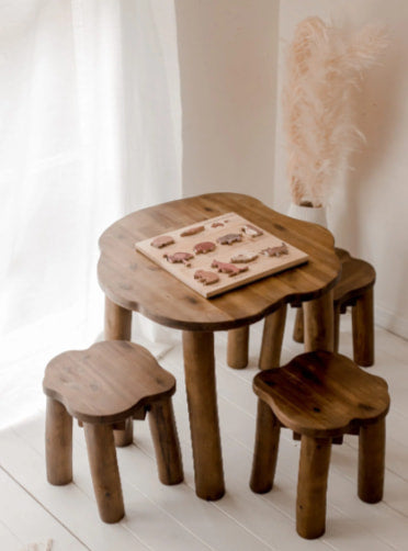 Hardwood Tree Kids Table and Stools Set